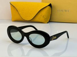 Picture of Loewe Sunglasses _SKUfw52367612fw